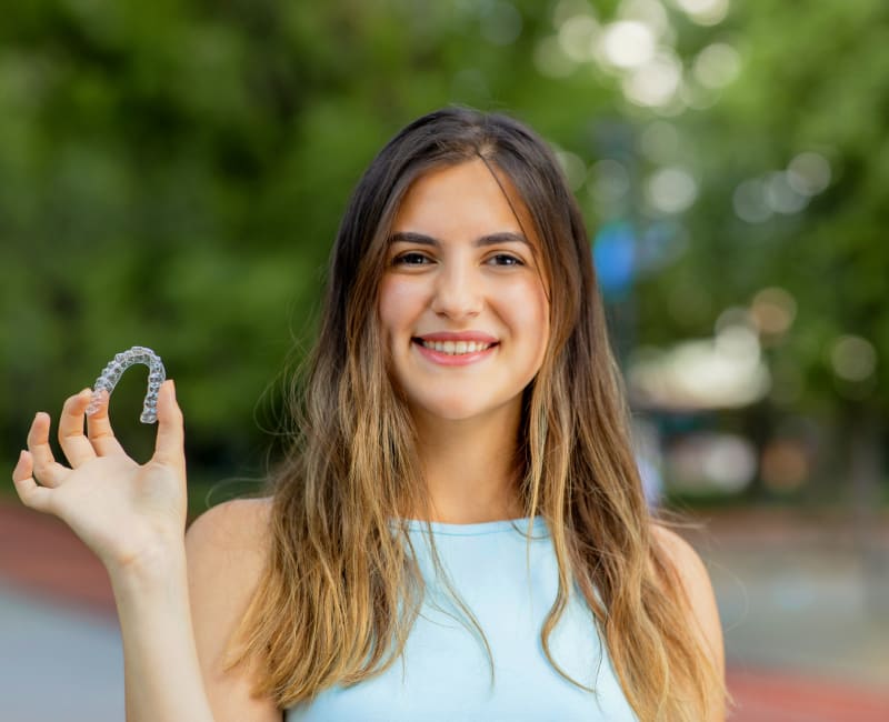 Clear Aligners, Smiletown Orthodontics for Teens and Children in Burnaby, Burnaby and North Delta, BC